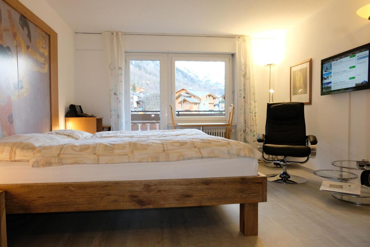 Artist Apartments & Hotel Garni Zermatt Luaran gambar